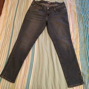 Denizen by Levi’s modern skinny